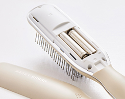 Hình ảnh: Sử dụng pin khô