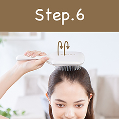 Hình ảnh: 6. Chải phần đỉnh đầu